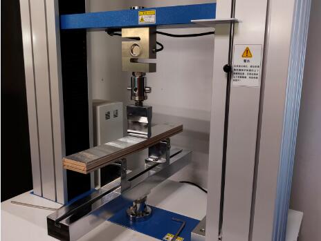 �����C�A��